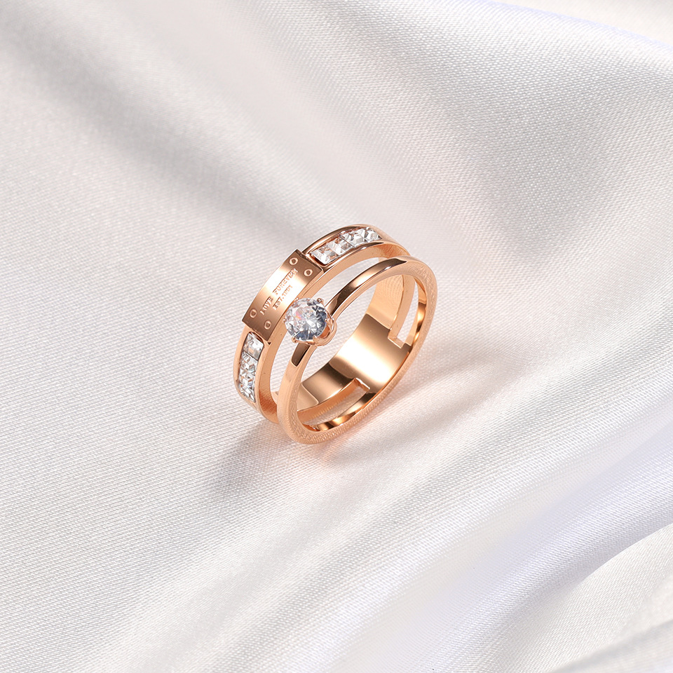 Simple Style Irregular Titanium Steel Plating Inlay Artificial Diamond Rings