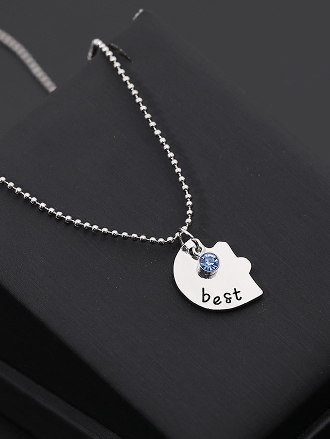 3pcs Gemstone Decor Letter Detail Heart Pendant Necklace